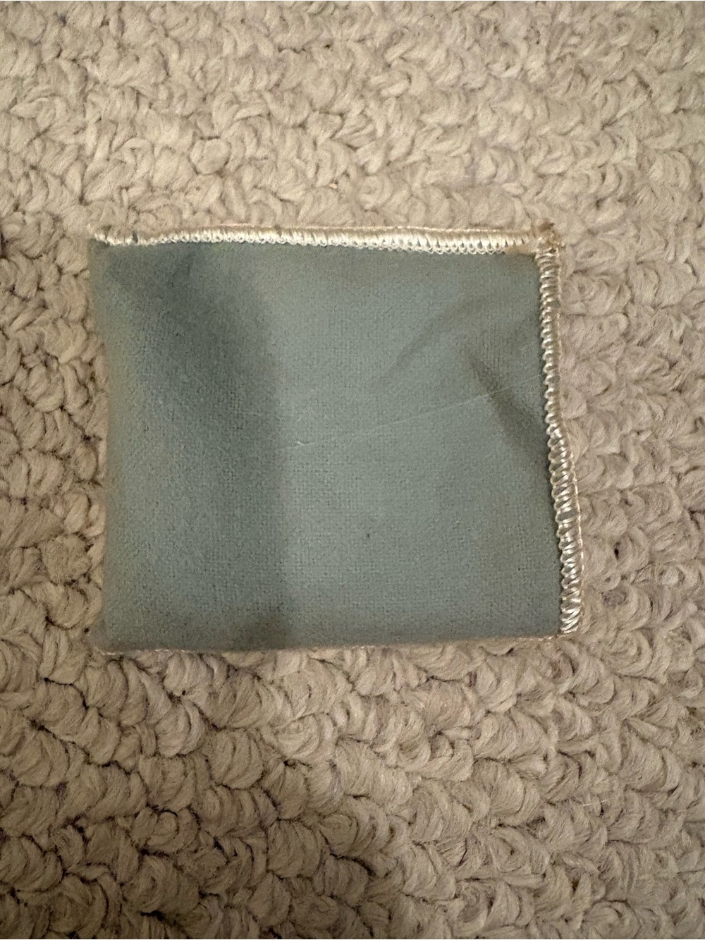 Revlon vintage Women’s compact with cover